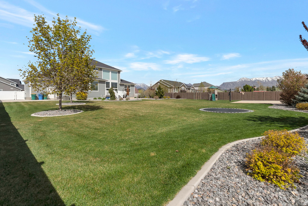 2461 W 700 N Lehi, UT 84043