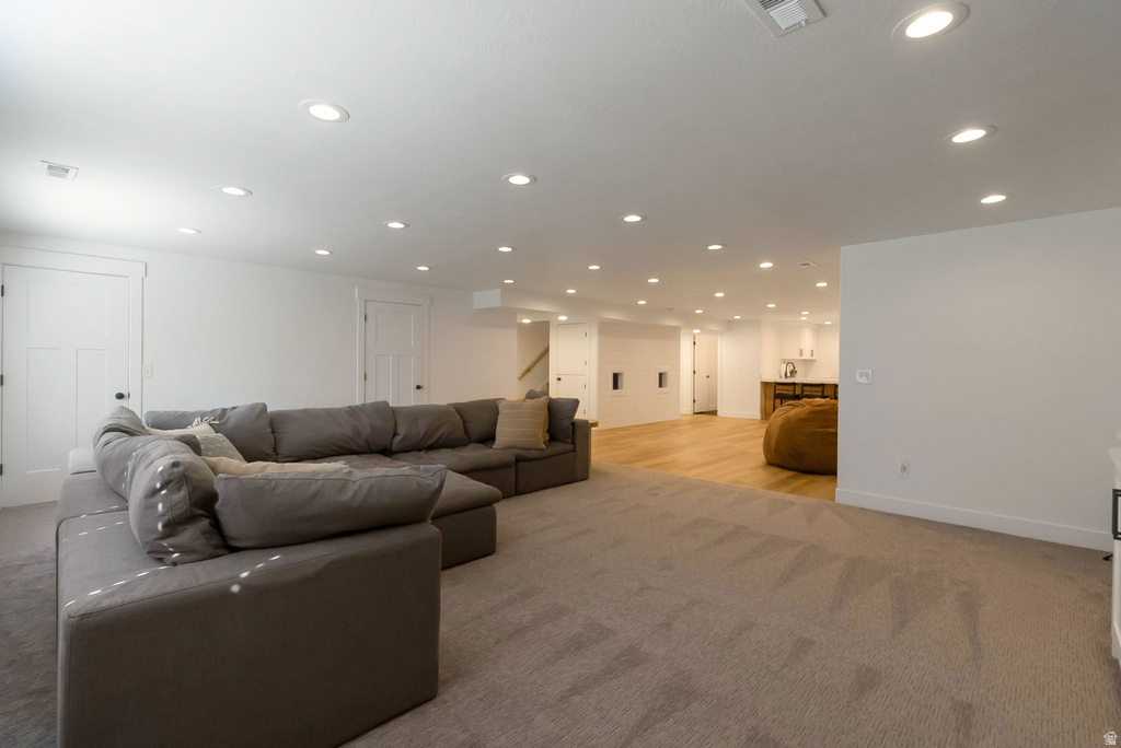 2461 W 700 N Lehi, UT 84043