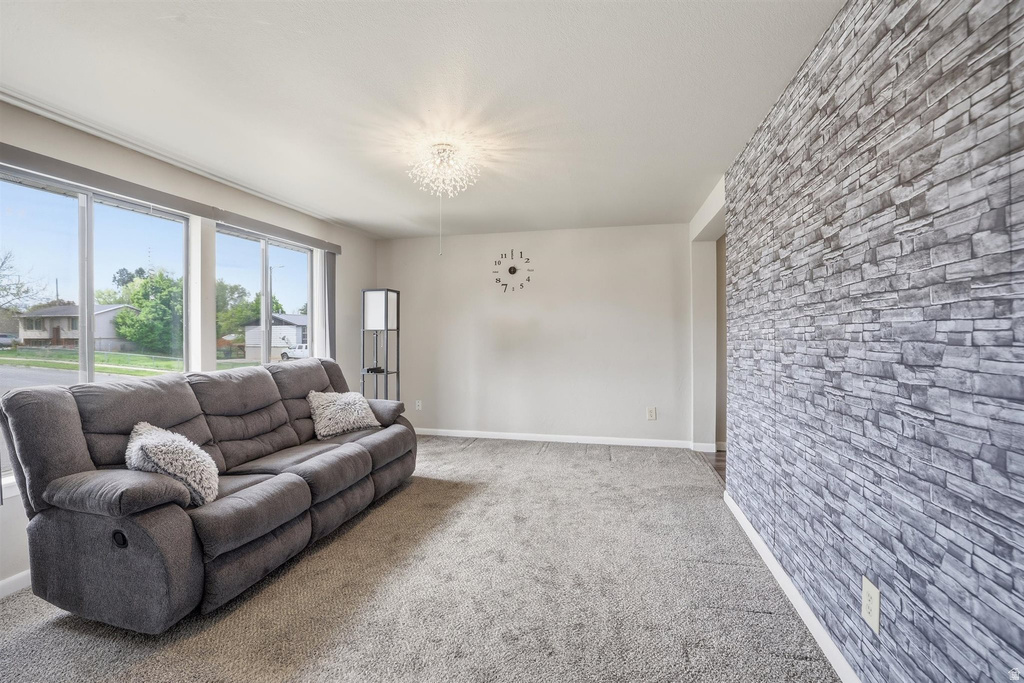 708 E 1150 N Ogden, UT 84404