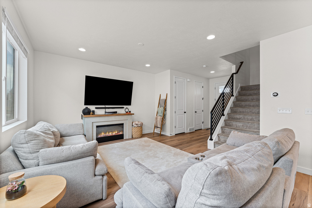 6632 S GLADE CREEK DR West Jordan, UT 84081