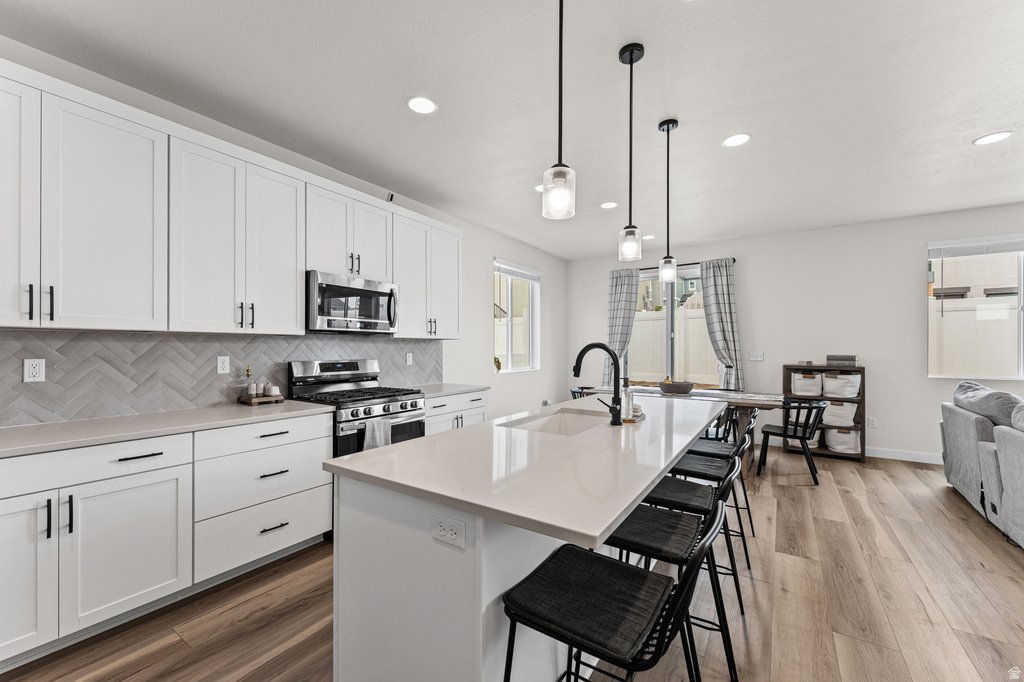 6632 S GLADE CREEK DR West Jordan, UT 84081