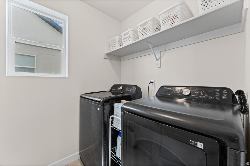 6632 S GLADE CREEK DR West Jordan, UT 84081