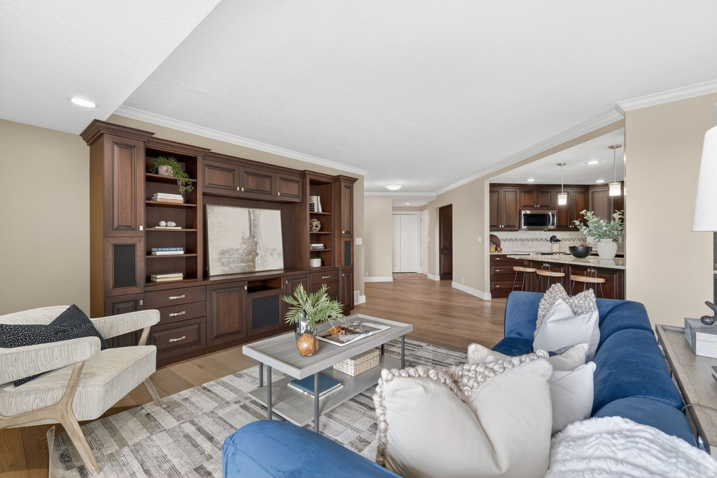 900 S DONNER WAY #301 Salt Lake City, UT 84108