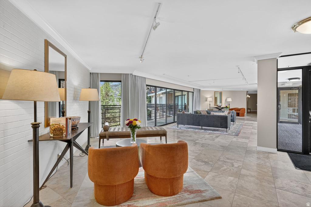 900 S DONNER WAY #301 Salt Lake City, UT 84108