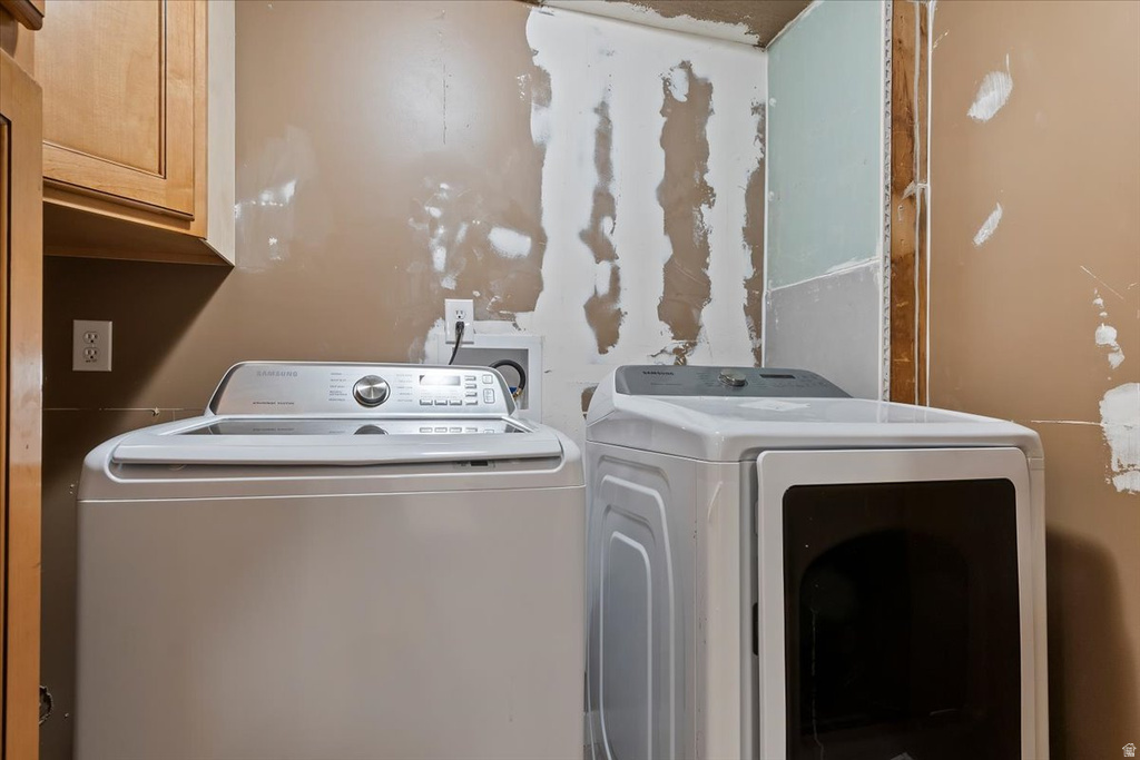 4828 S BROWN VILLA CV Salt Lake City, UT 84123