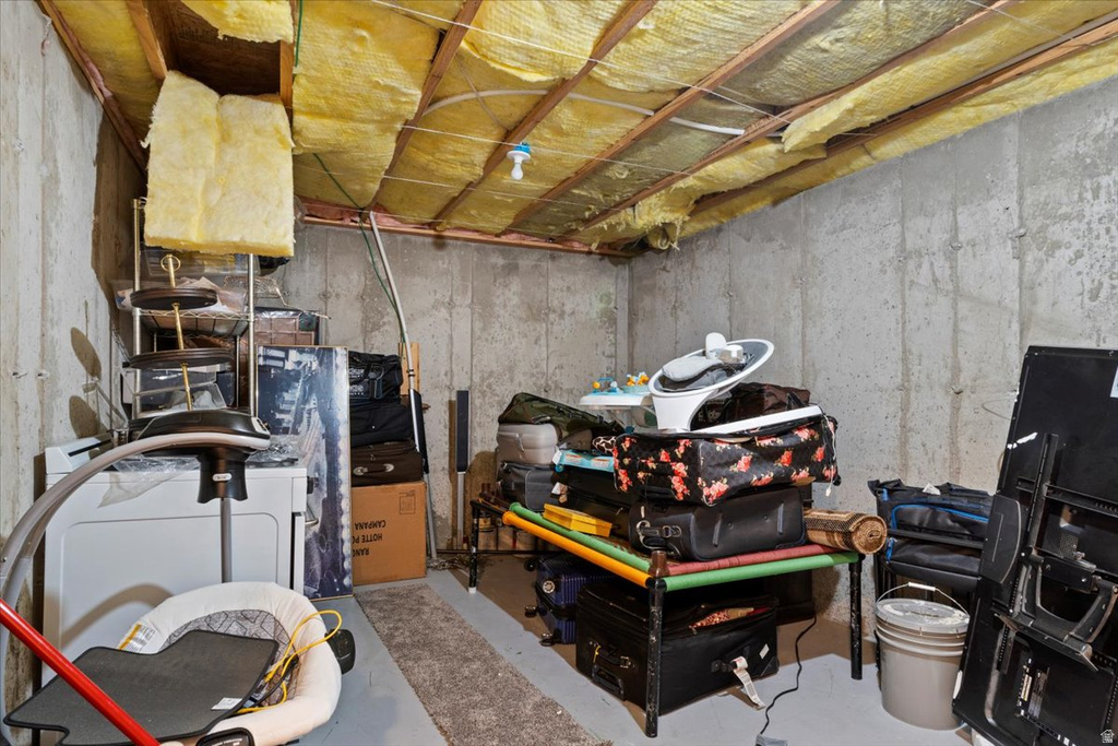 4828 S BROWN VILLA CV Salt Lake City, UT 84123