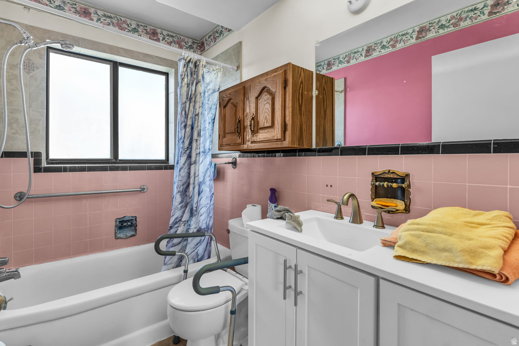 8340 MIX AVE Magna, UT 84044