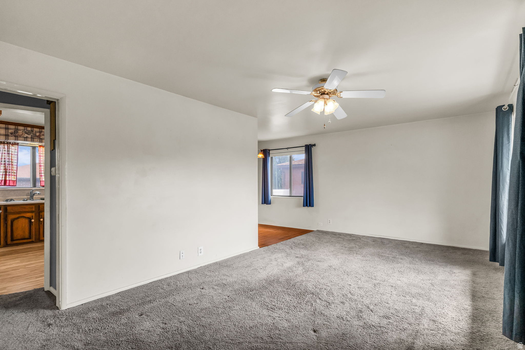 8340 MIX AVE Magna, UT 84044