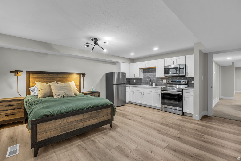 1893 E LINCOLN LN Holladay, UT 84124