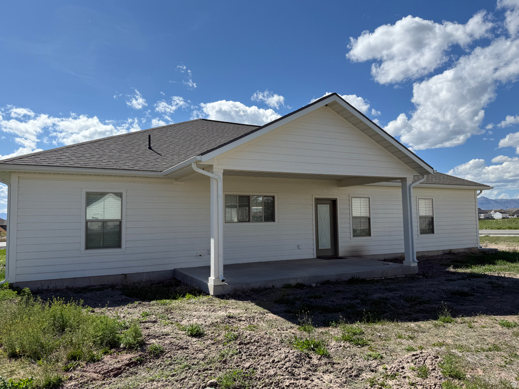 561 E EAGLE DR Preston, ID 83263