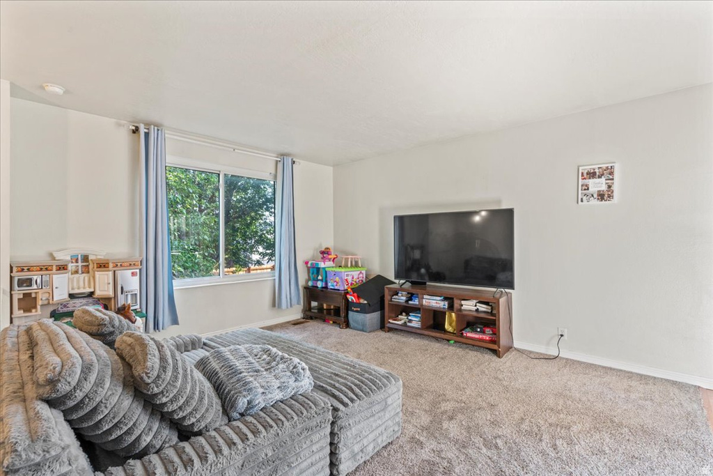 4497 S EDGEWARE LN Taylorsville, UT 84129