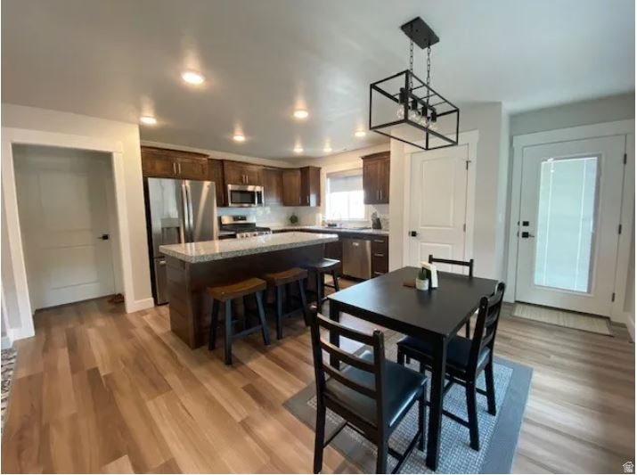 1995 REDTAIL CIR Logan, UT 84339