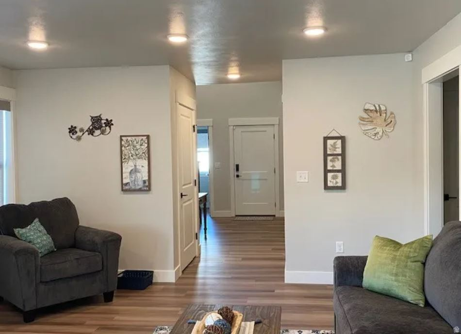 1995 REDTAIL CIR Logan, UT 84339