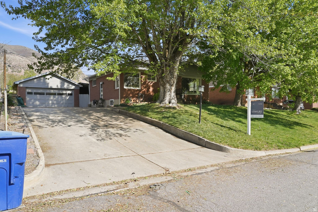 970 TYLER AVE Ogden, UT 84404