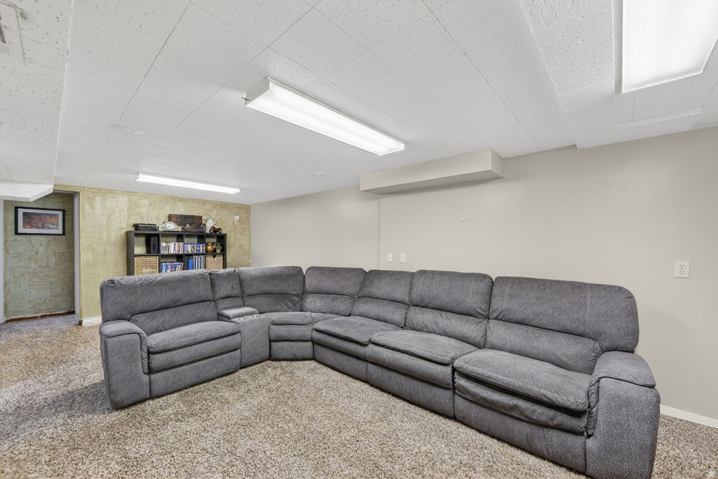 970 TYLER AVE Ogden, UT 84404