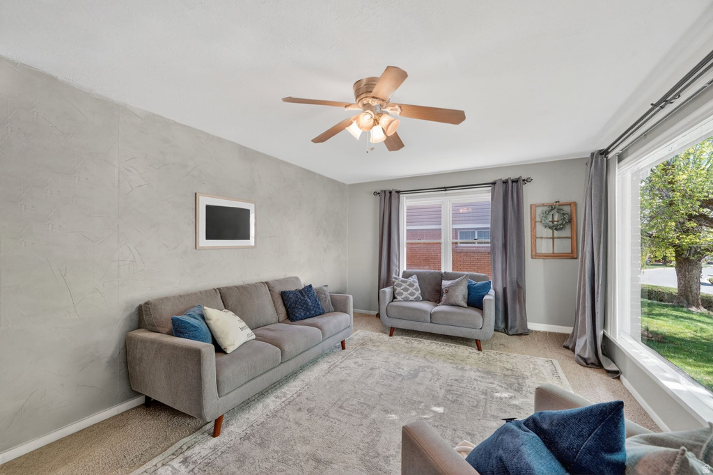 970 TYLER AVE Ogden, UT 84404