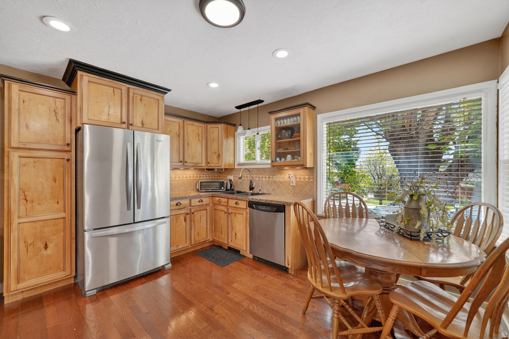 970 TYLER AVE Ogden, UT 84404