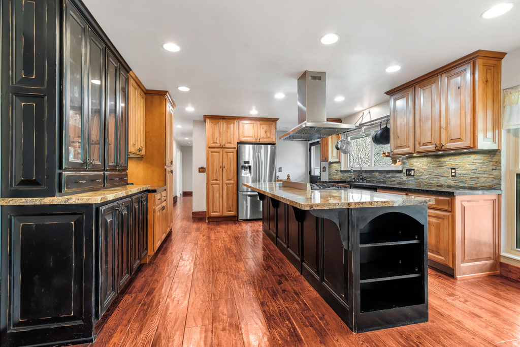 8329 S ESCALANTE DR Sandy, UT 84093