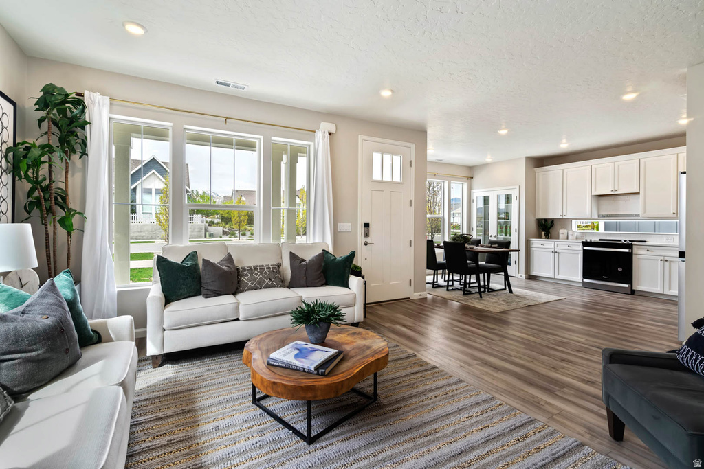 6166 W SPARROW VIEW DR South Jordan, UT 84009