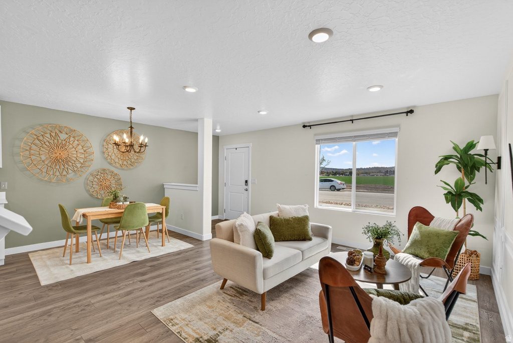 563 N WILLOW SPRINGS AVE Lehi, UT 84048