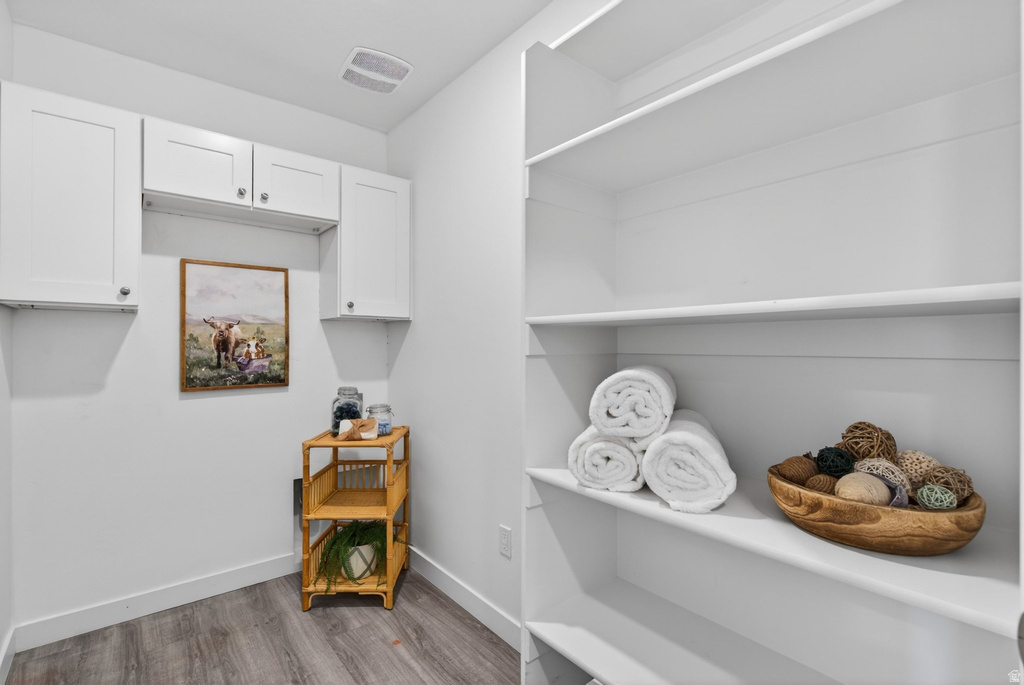 563 N WILLOW SPRINGS AVE Lehi, UT 84048