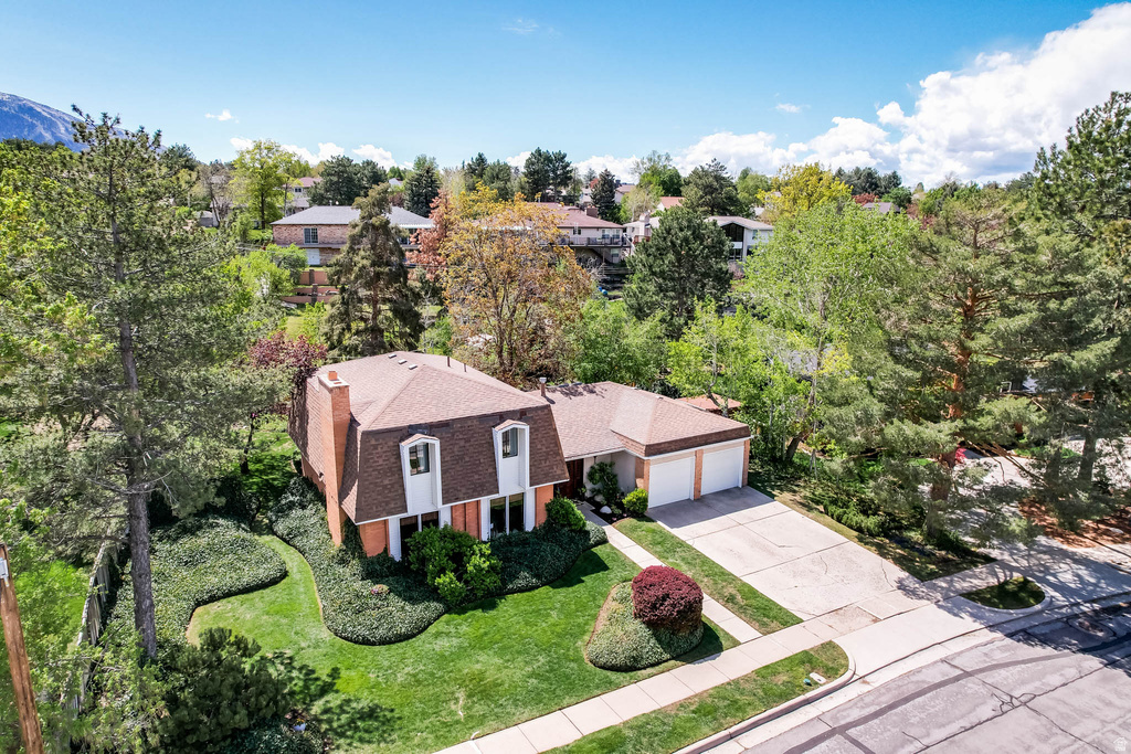 2738 E SNOW MOUNTAIN DR Sandy, UT 84093