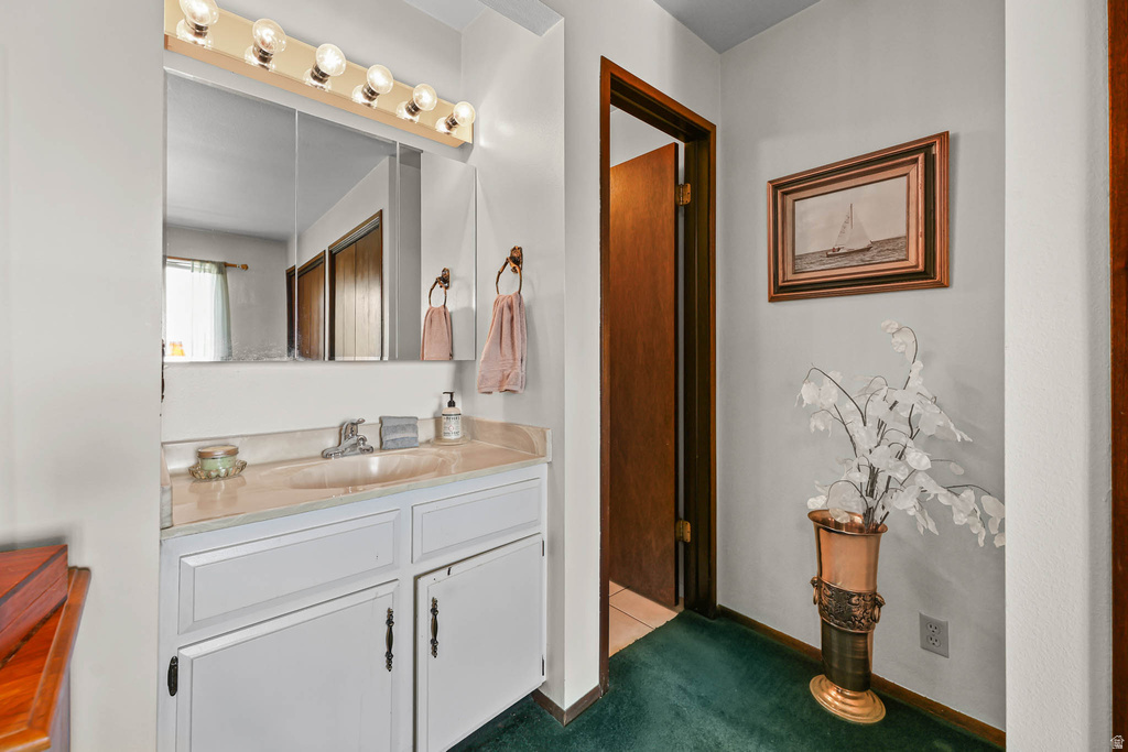 2738 E SNOW MOUNTAIN DR Sandy, UT 84093