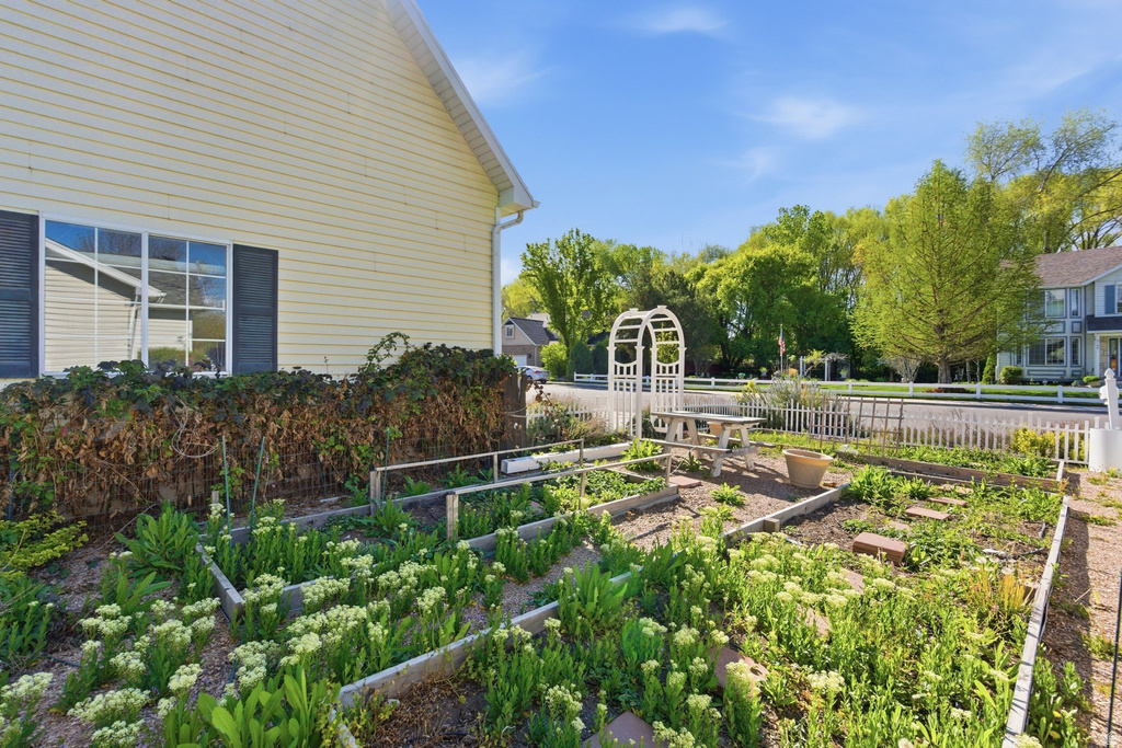 407 N 2150 W Provo, UT 84601