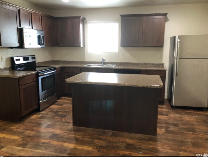 204 N 750 E Vineyard, UT 84059