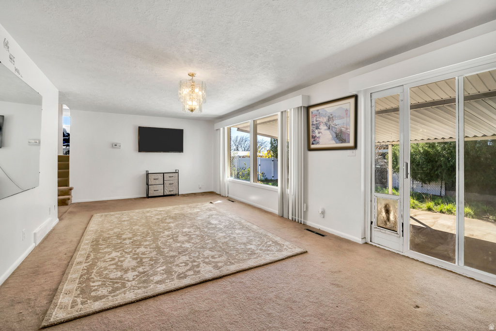 5841 S 2050 W Roy, UT 84067