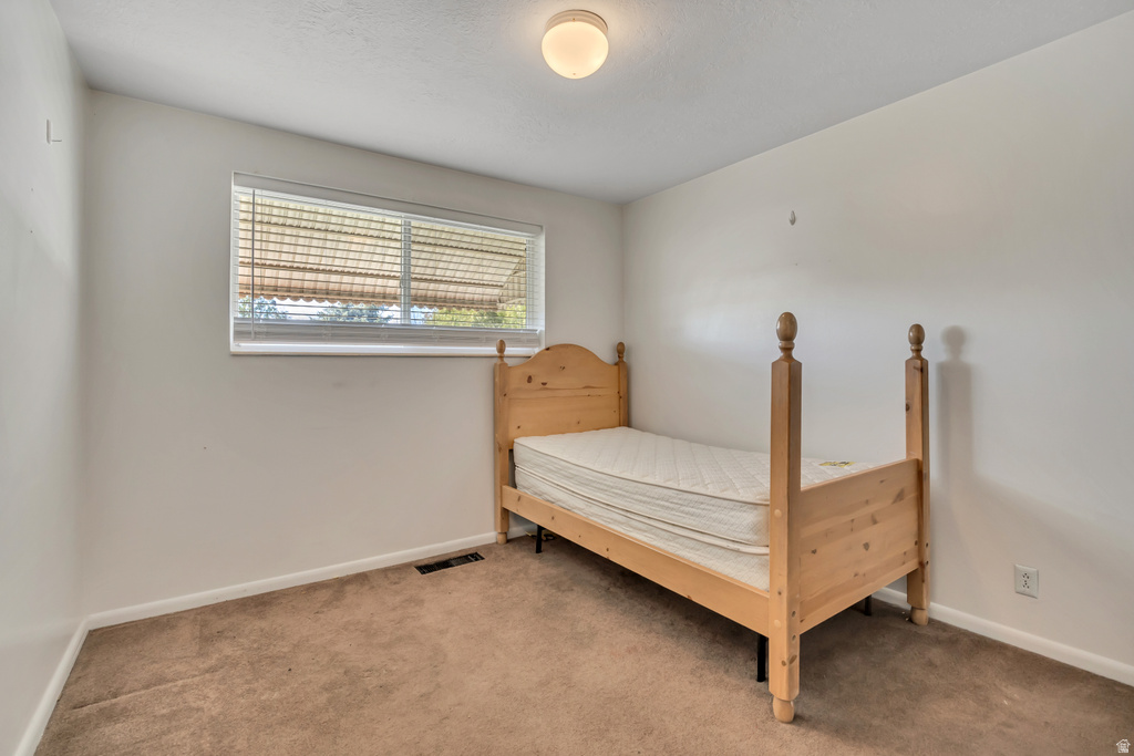 5841 S 2050 W Roy, UT 84067