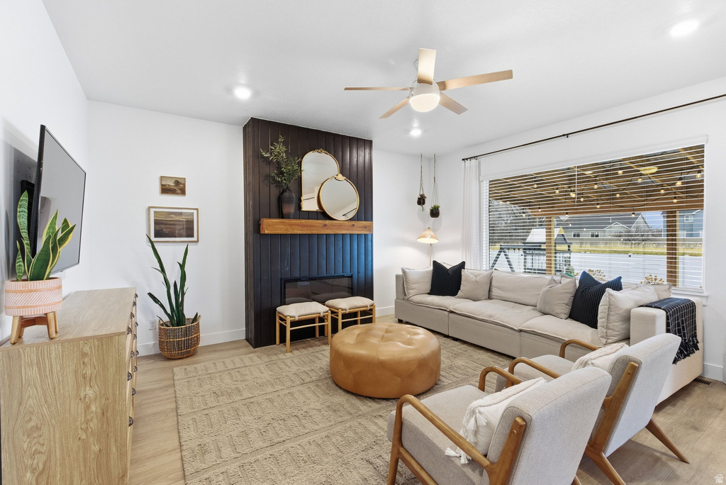 596 S MEADE ST Mapleton, UT 84664