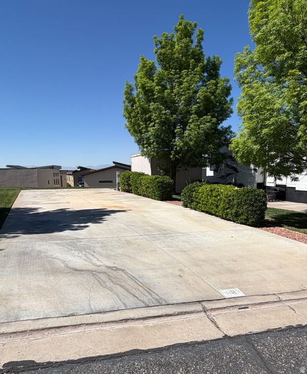 98  LAVA RD Hurricane, UT 84737