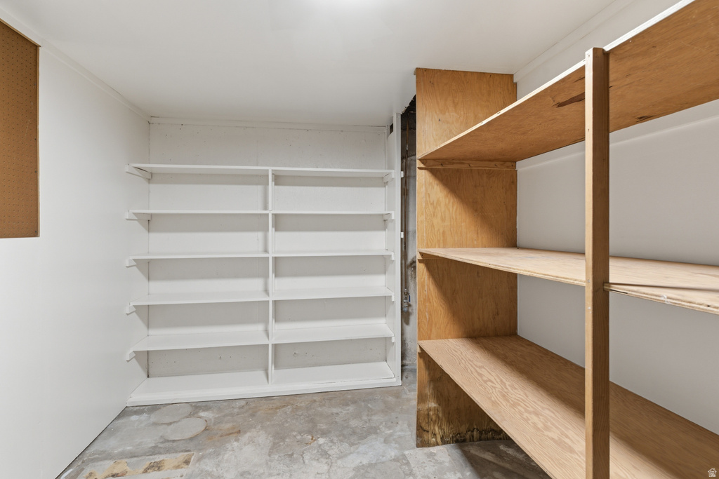 1005 S JACKSON AVE Ogden, UT 84404