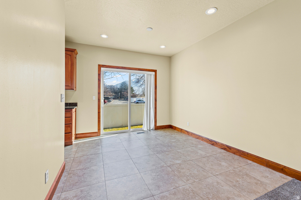 6563 S LOVENDAHLE CT Murray, UT 84107