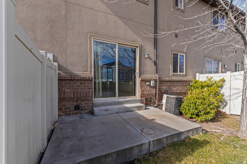 6563 S LOVENDAHLE CT Murray, UT 84107