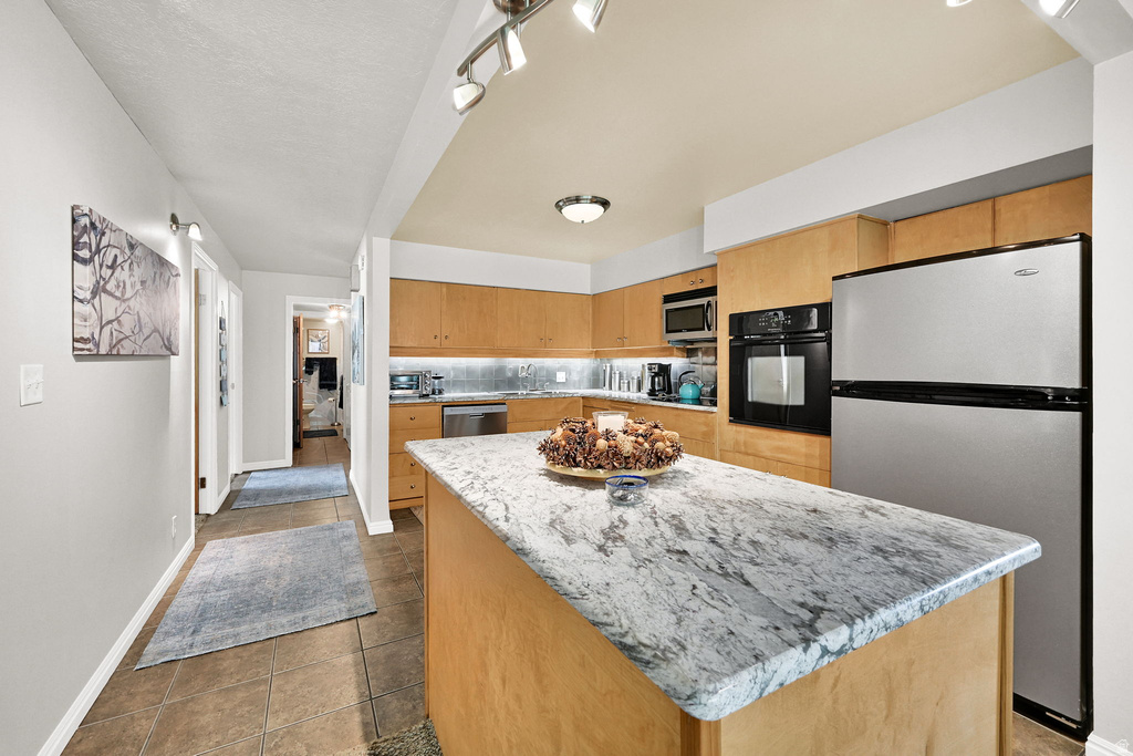 1785 E 29TH ST #208 Ogden, UT 84403