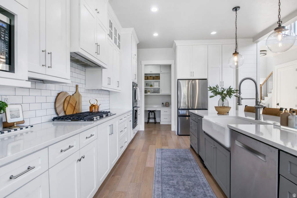 9558 N AVANYU DR Cedar Hills, UT 84062