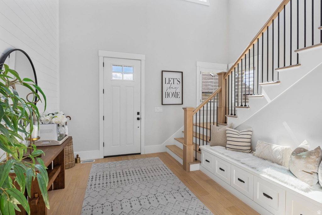 9558 N AVANYU DR Cedar Hills, UT 84062