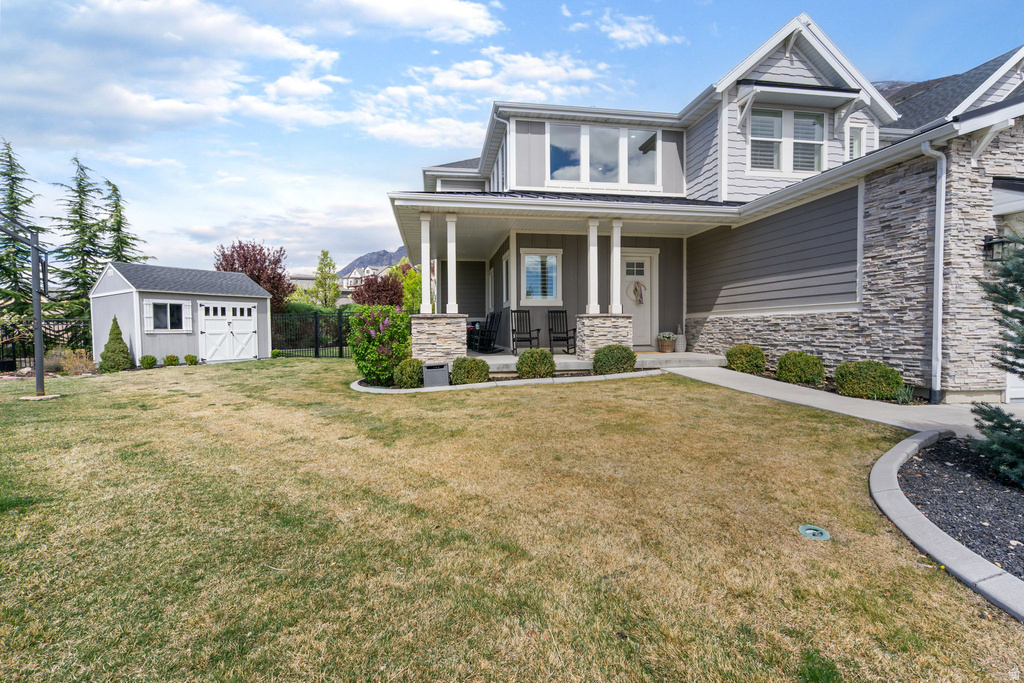 9558 N AVANYU DR Cedar Hills, UT 84062