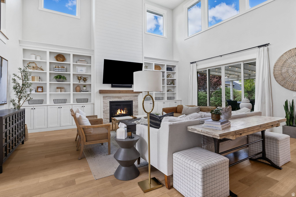 9558 N AVANYU DR Cedar Hills, UT 84062