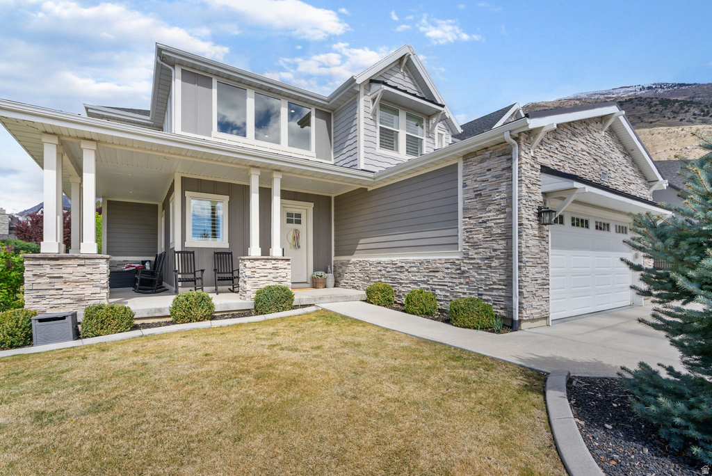 9558 N AVANYU DR Cedar Hills, UT 84062