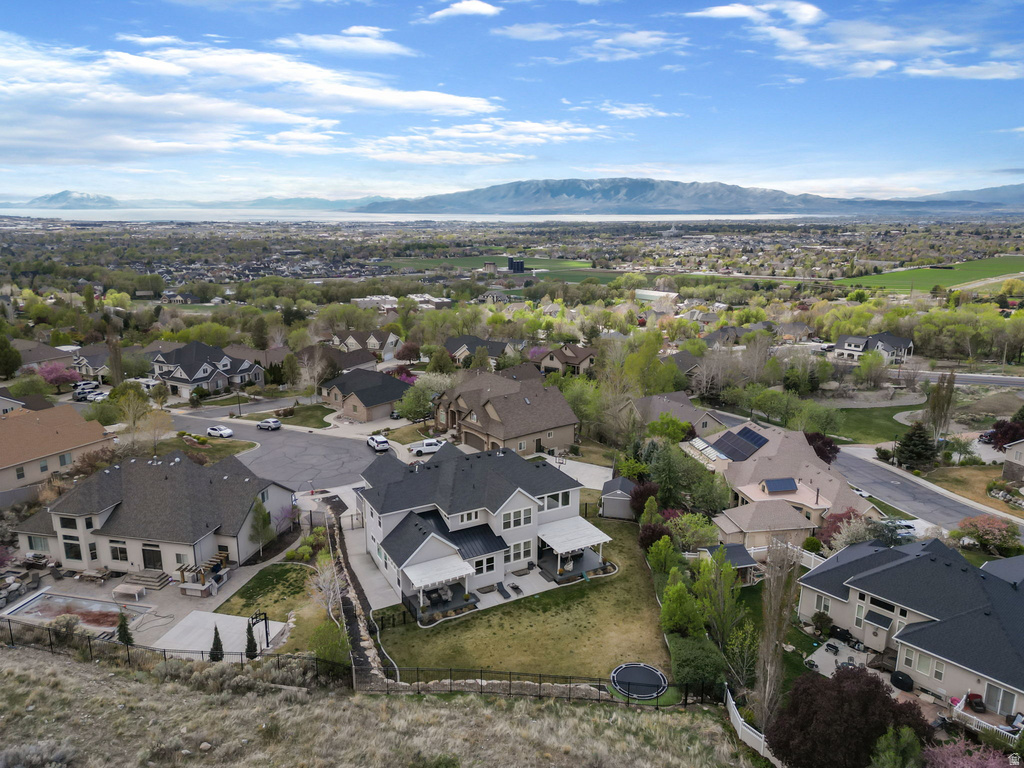 9558 N AVANYU DR Cedar Hills, UT 84062