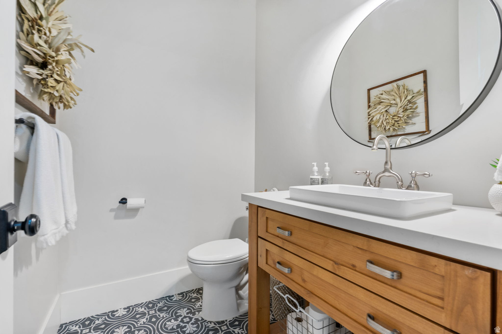 9558 N AVANYU DR Cedar Hills, UT 84062