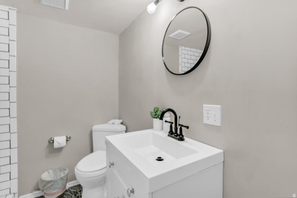 1176 E STARPINE DR Sandy, UT 84094