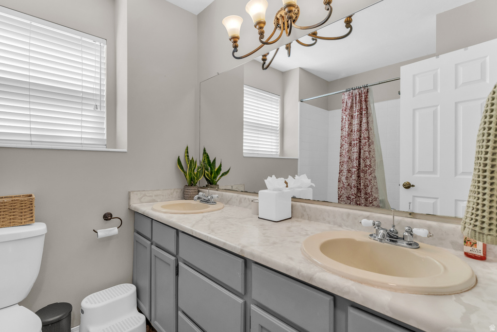 1176 E STARPINE DR Sandy, UT 84094