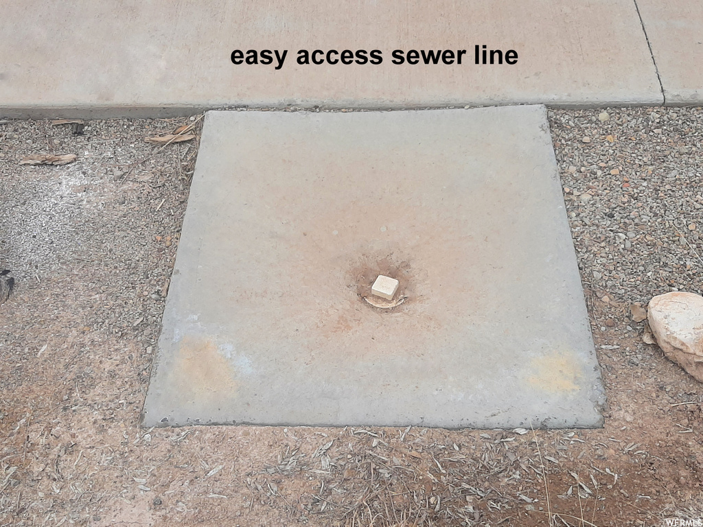 56  1261 N. MAIN ST. Moab, UT 84532