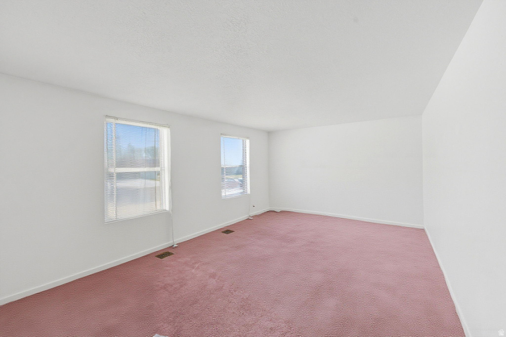 3080 W 4600 S Roy, UT 84067