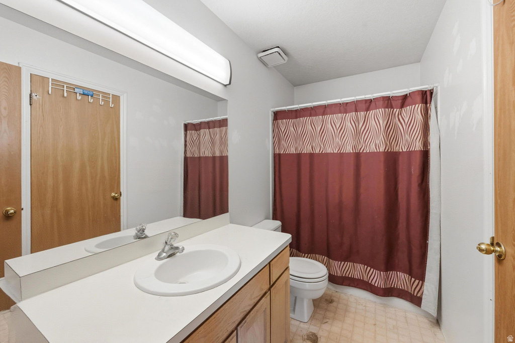 3080 W 4600 S Roy, UT 84067