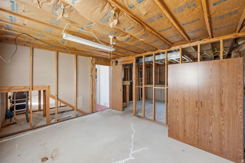 3080 W 4600 S Roy, UT 84067